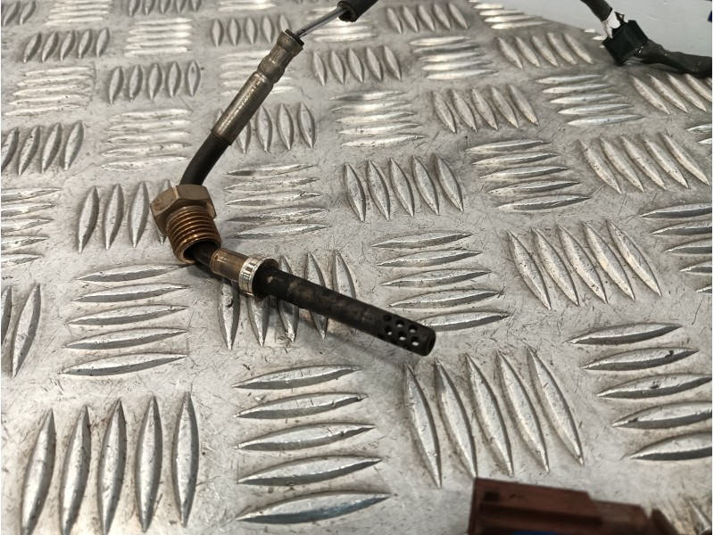 Recambio de sonda lambda para volkswagen t5 transporter (7e) 2.0 tdi referencia OEM IAM 03L906088HG  