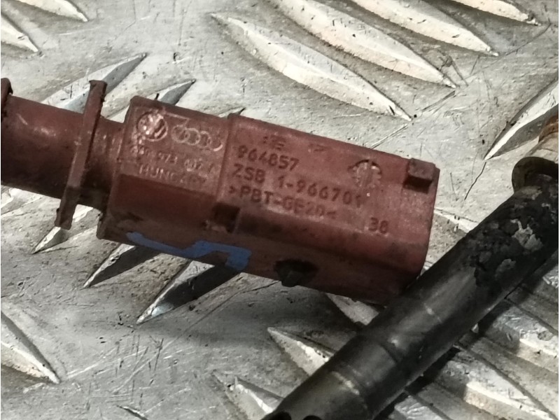 Recambio de sonda lambda para volkswagen t5 transporter (7e) 2.0 tdi referencia OEM IAM 03L906088HG  