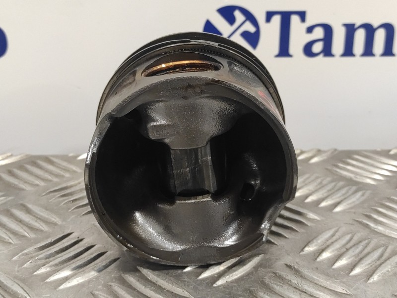 Recambio de piston para mercedes-benz clase e (w212) lim. 3.0 cdi cat referencia OEM IAM   