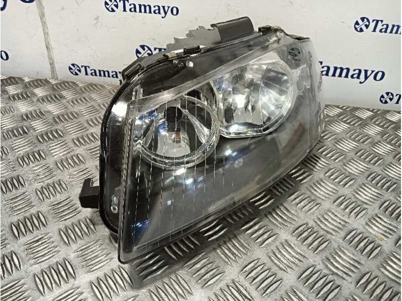 Recambio de faro izquierdo para audi a3 (8p) referencia OEM IAM 20A458B  