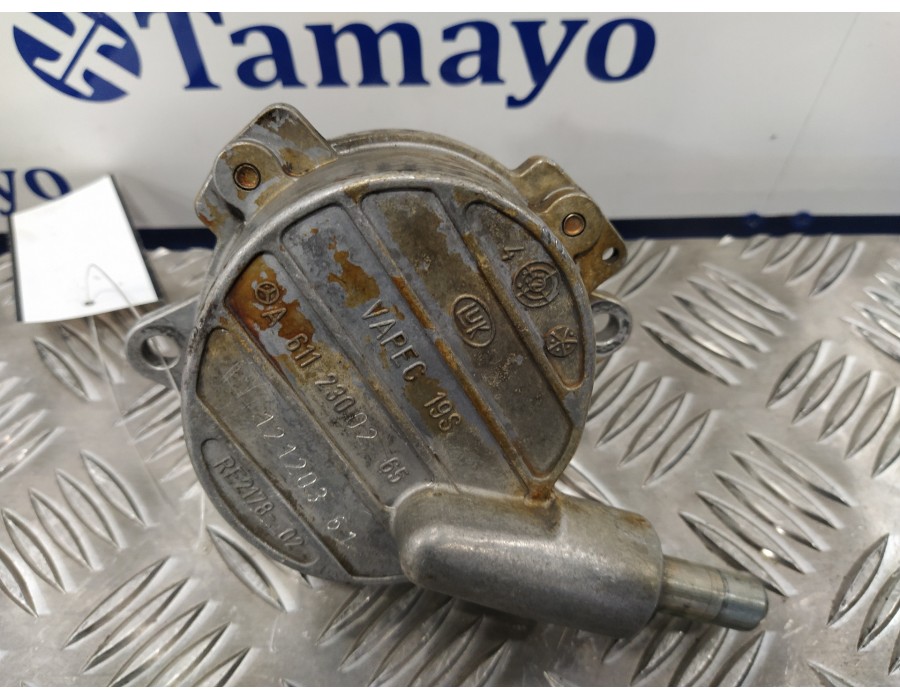 Recambio de depresor freno / bomba vacio para mercedes-benz sprinter 02.00  caja cerrada 2.2 cdi cat referencia OEM IAM A6112300