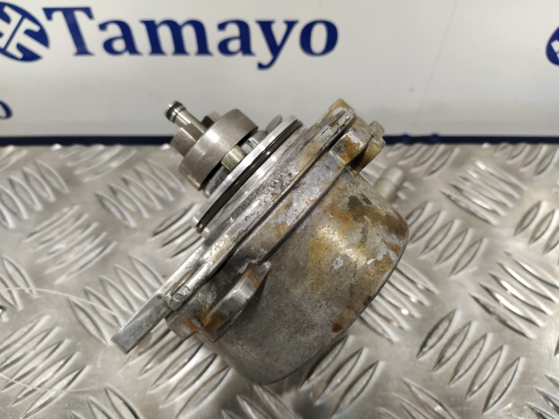 Recambio de depresor freno / bomba vacio para mercedes-benz sprinter 02.00  caja cerrada 2.2 cdi cat referencia OEM IAM A6112300