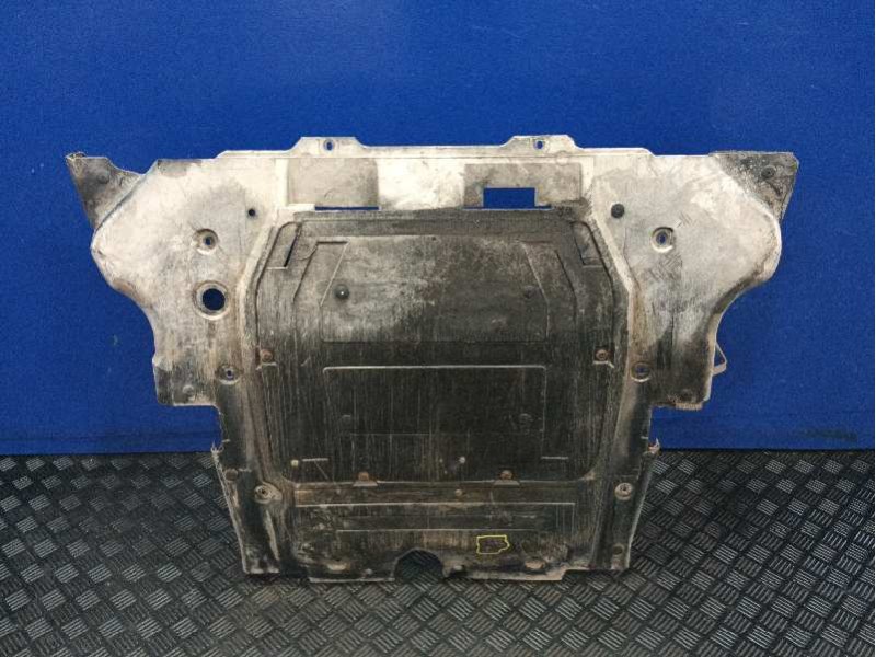 Recambio de cubre carter para opel zafira a referencia OEM IAM 13116189  331339333