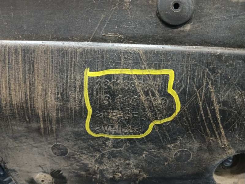 Recambio de cubre carter para opel zafira a referencia OEM IAM 13116189  331339333