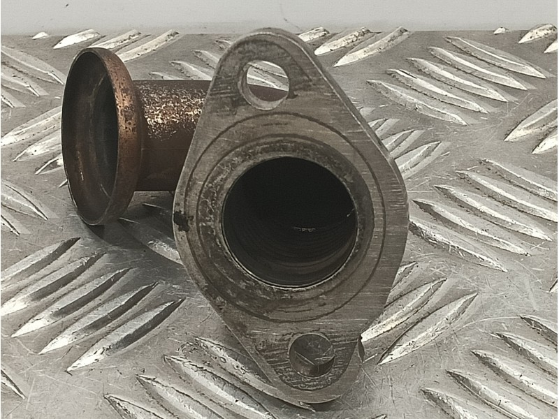 Recambio de tubo egr para mercedes-benz clase e (w212) lim. 3.0 cdi cat referencia OEM IAM A6421402508  
