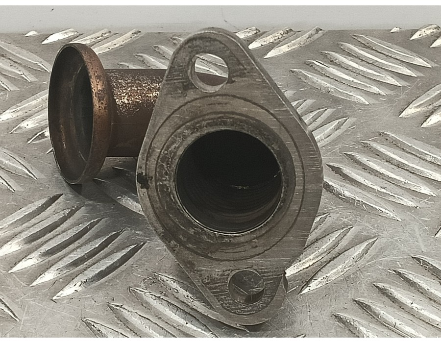 Recambio de tubo egr para mercedes-benz clase e (w212) lim. 3.0 cdi cat referencia OEM IAM A6421402508  