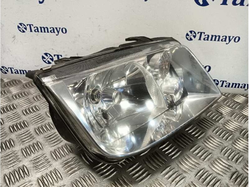 Recambio de faro derecho para volkswagen bora berlina (1j2) 1.9 sdi referencia OEM IAM 96359800R  96364600