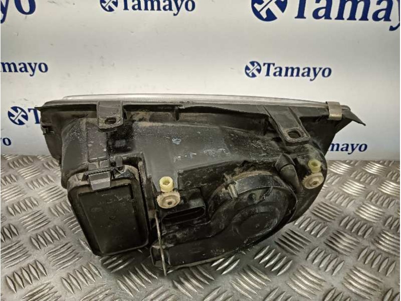 Recambio de faro derecho para volkswagen bora berlina (1j2) 1.9 sdi referencia OEM IAM 96359800R  96364600