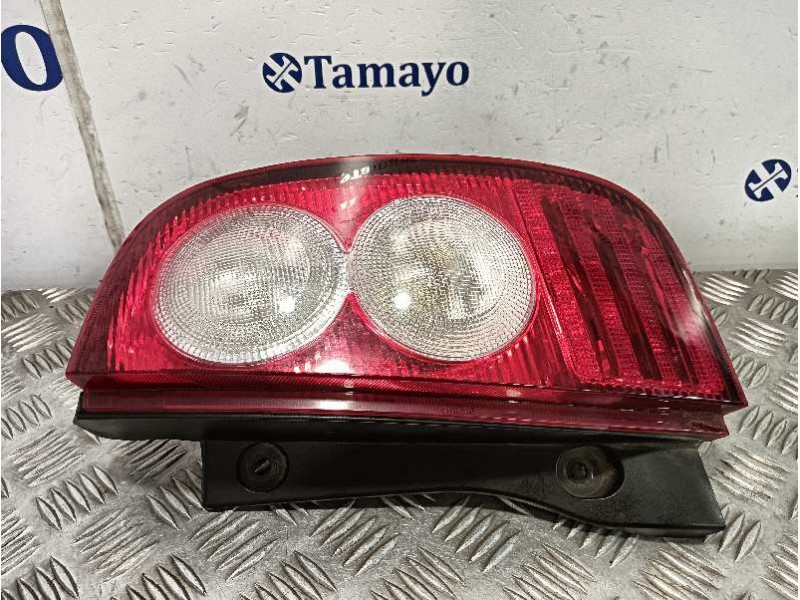 Recambio de piloto trasero derecho para nissan micra (k12e) referencia OEM IAM   