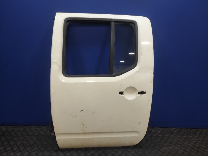 Recambio de puerta trasera izquierda para nissan navara pick-up (d40m) referencia OEM IAM   