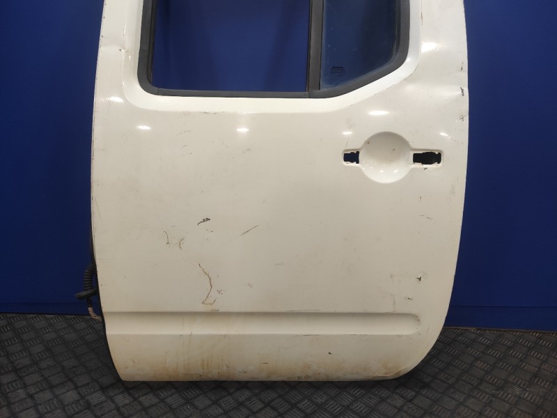Recambio de puerta trasera izquierda para nissan navara pick-up (d40m) referencia OEM IAM   