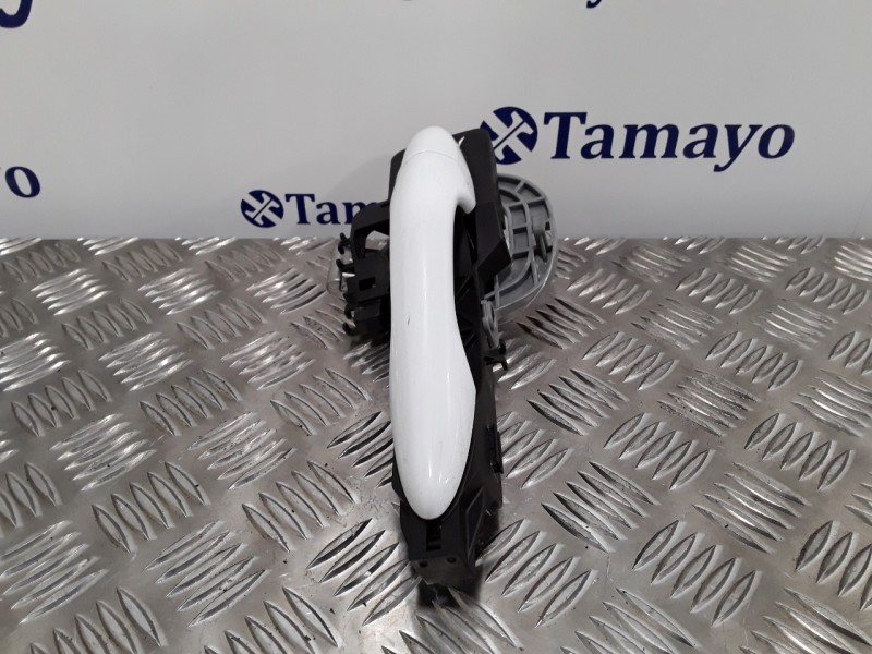 Recambio de maneta exterior trasera derecha para kia sportage 1.6 cat referencia OEM IAM 9091100400  