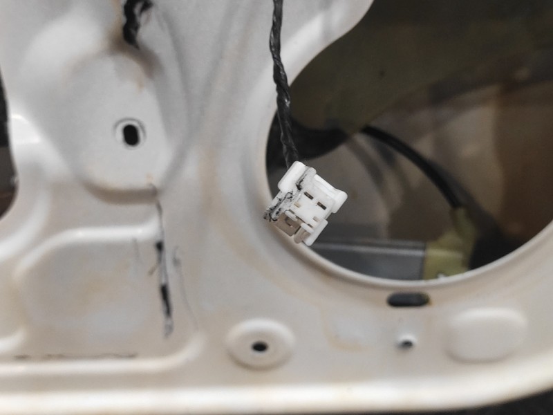 Recambio de puerta trasera izquierda para nissan navara pick-up (d40m) referencia OEM IAM   