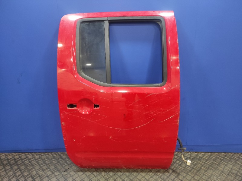 Recambio de puerta trasera derecha para nissan navara pick-up (d40m) referencia OEM IAM   