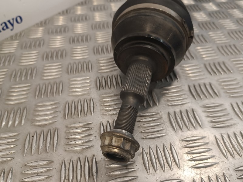 Recambio de transmision delantera izquierda para volkswagen touareg (7la) 2.5 tdi referencia OEM IAM 7L6407271D  8250160598014A