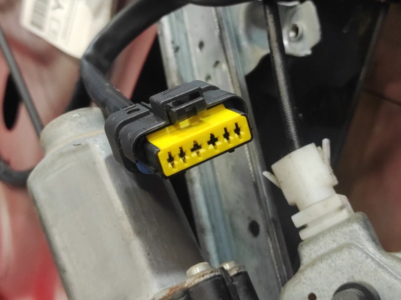 Recambio de puerta trasera derecha para nissan navara pick-up (d40m) referencia OEM IAM   