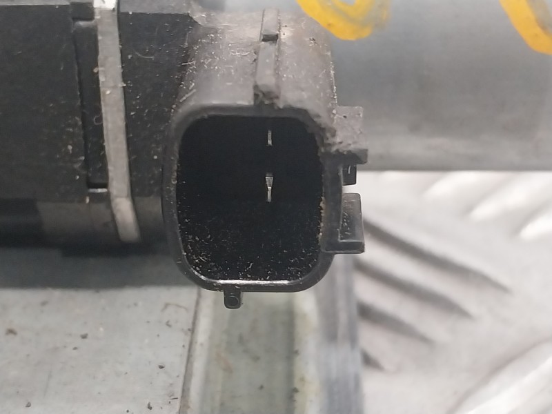 Recambio de elevalunas delantero derecho para renault captur referencia OEM IAM 807200713R 19031060004 128001471A