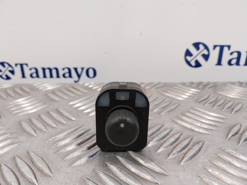 Recambio de mando retrovisor para audi a6 berlina (4f2) 2.0 tdi referencia OEM IAM 8E0959563  