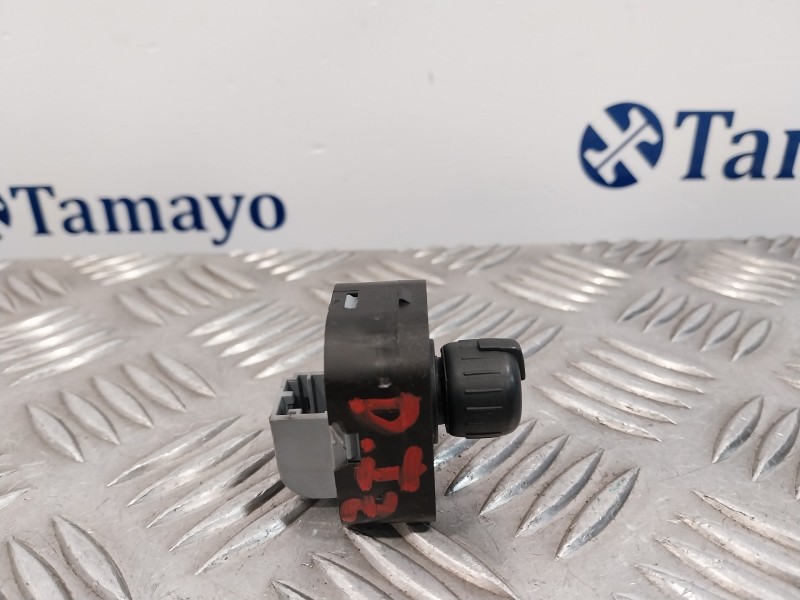 Recambio de mando retrovisor para audi a6 berlina (4f2) 2.0 tdi referencia OEM IAM 8E0959563  