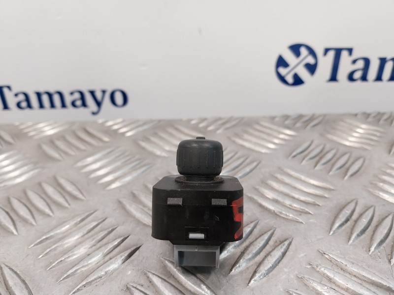 Recambio de mando retrovisor para audi a6 berlina (4f2) 2.0 tdi referencia OEM IAM 8E0959563  