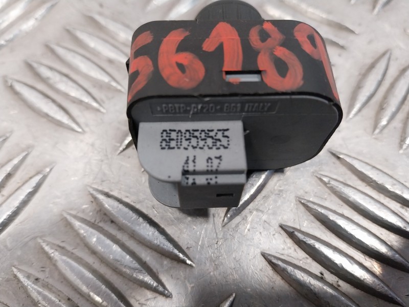 Recambio de mando retrovisor para audi a6 berlina (4f2) 2.0 tdi referencia OEM IAM 8E0959563  