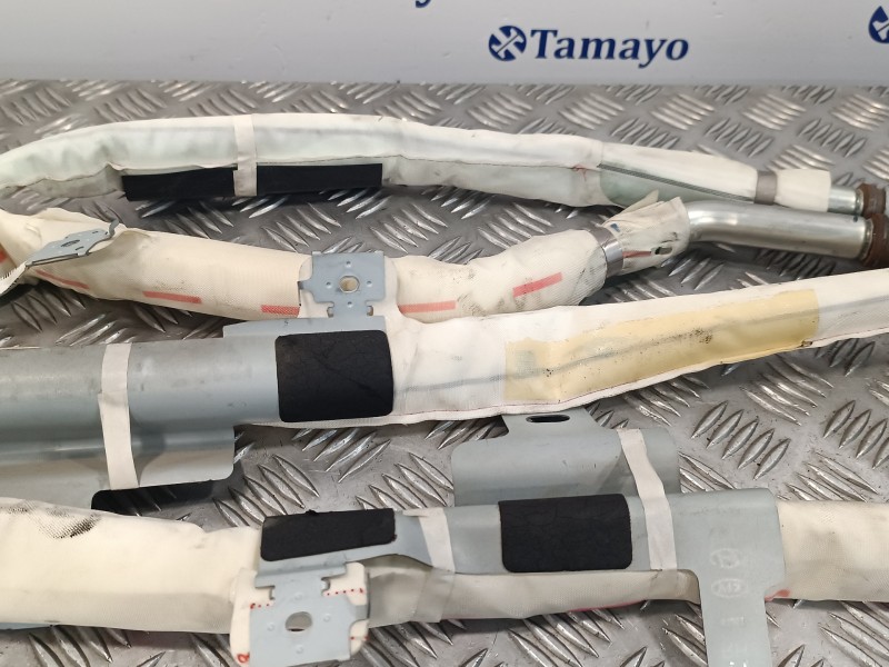 Recambio de airbag lateral delantero derecho para kia carnival 2.9 crdi cat referencia OEM IAM 4981312950  