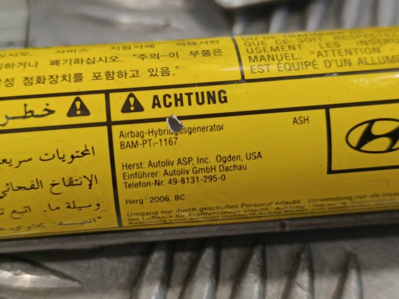 Recambio de airbag lateral delantero derecho para kia carnival 2.9 crdi cat referencia OEM IAM 4981312950  