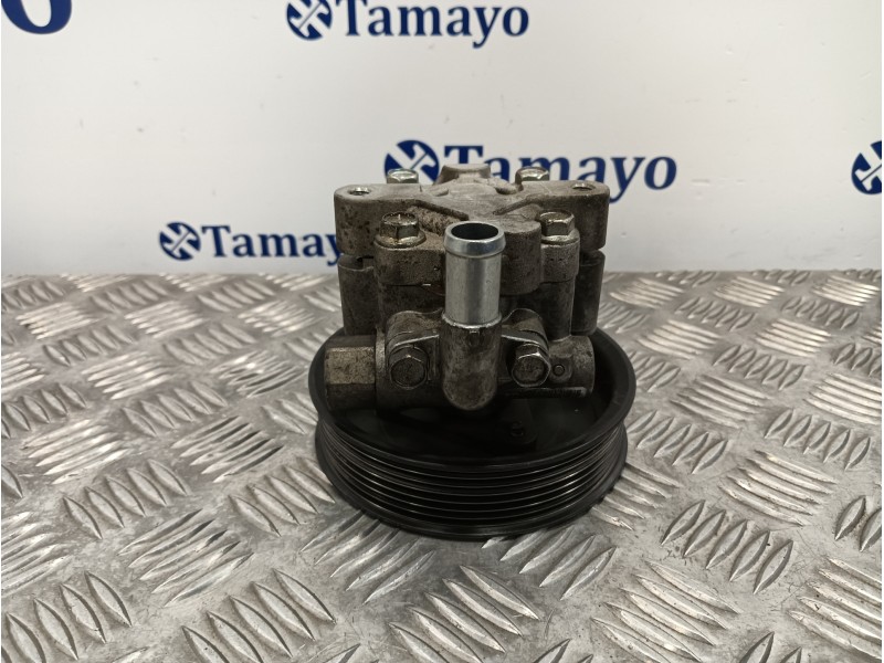 Recambio de bomba direccion para opel movano b kasten/combi referencia OEM IAM 8200357347  