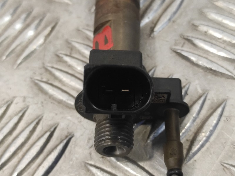 Recambio de inyector para bmw serie 6 coupe (f13) (....) 3.0 turbodiesel referencia OEM IAM 782346101  0445117030