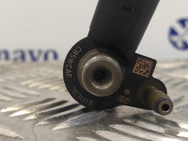 Recambio de inyector para bmw serie 6 coupe (f13) (....) 3.0 turbodiesel referencia OEM IAM 782346101  0445117030