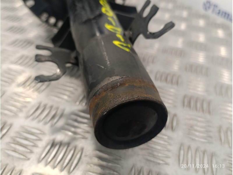 Recambio de amortiguador delantero derecho para volkswagen t5 transporter (7e) 2.0 tdi referencia OEM IAM   