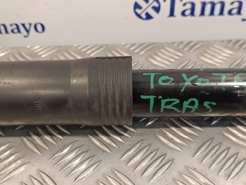 Recambio de amortiguador trasero para toyota prius (nhw30) 1.8 16v cat referencia OEM IAM T490A459  