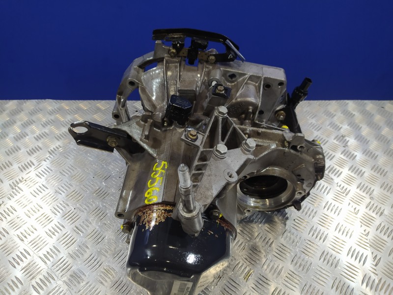 Recambio de caja cambios para renault clio ii fase i (b/cbo) 1.9 diesel referencia OEM IAM JB1905  