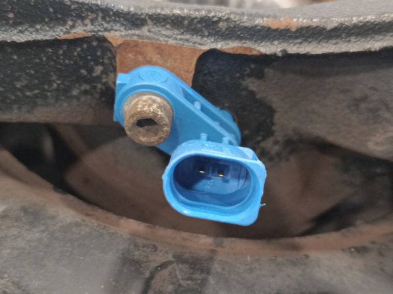 Recambio de mangueta delantera derecha para volkswagen touareg (7la) 2.5 tdi referencia OEM IAM 7L6407258A  GJS40015