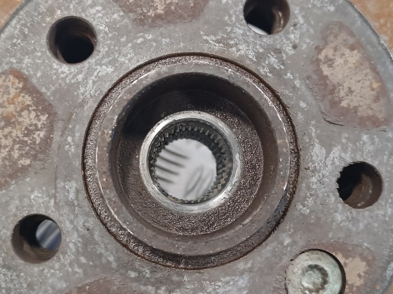 Recambio de mangueta delantera derecha para volkswagen touareg (7la) 2.5 tdi referencia OEM IAM 7L6407258A  GJS40015