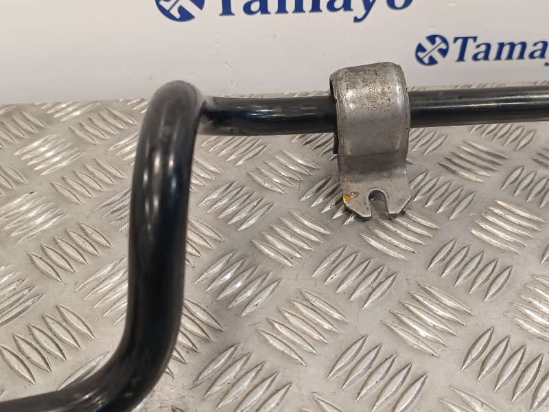 Recambio de barra estabilizadora delantera para dacia sandero stepway essential referencia OEM IAM 546119919R  