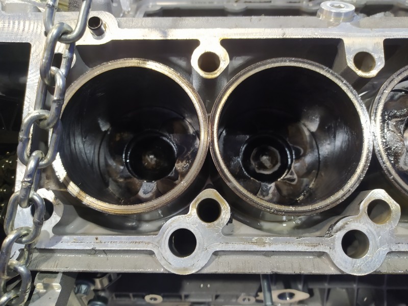 Recambio de bloque para mercedes-benz clase s (w220) berlina referencia OEM IAM 6280110301 628963 628960