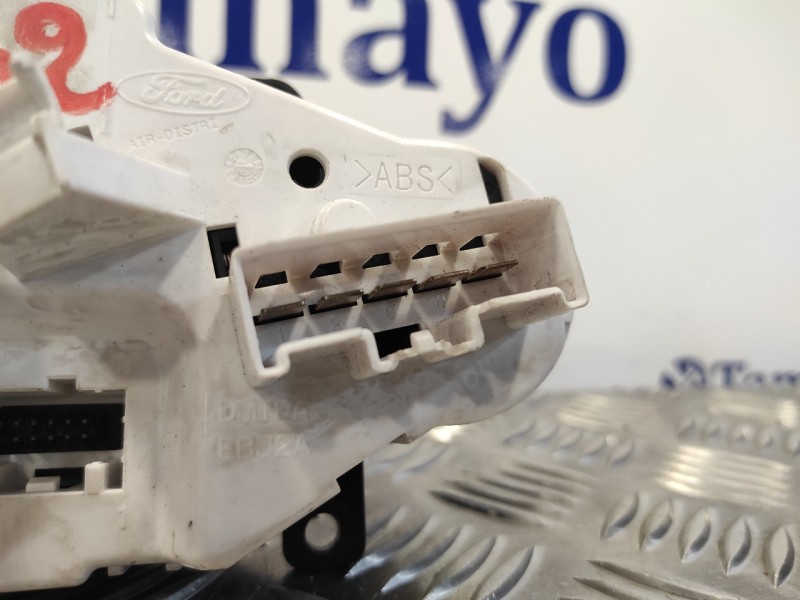 Recambio de mando climatizador para ford fiesta (cb1) 1.25 16v cat referencia OEM IAM 8A6118549  8A6919980