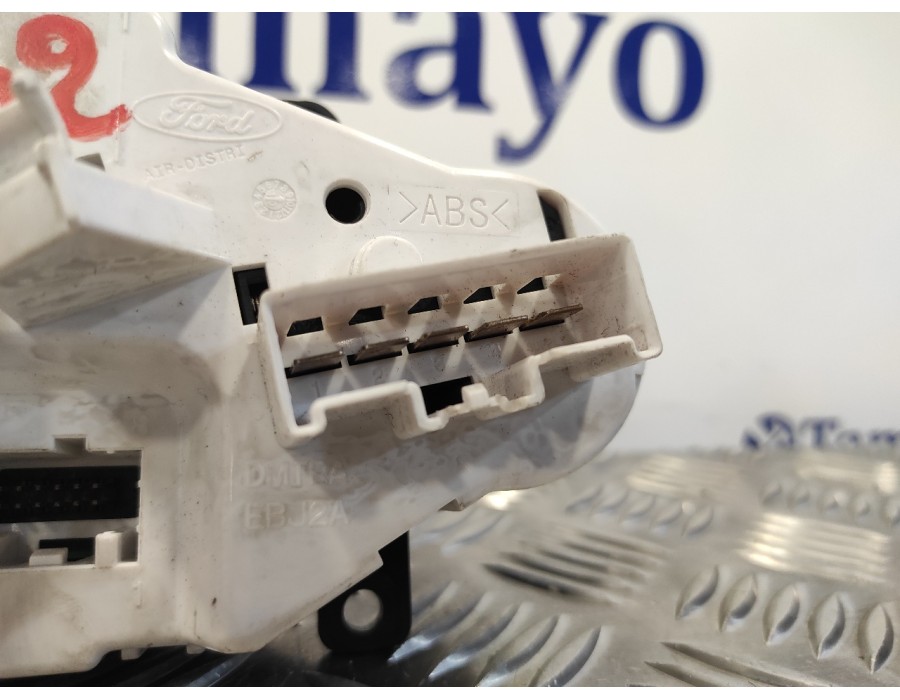 Recambio de mando climatizador para ford fiesta (cb1) 1.25 16v cat referencia OEM IAM 8A6118549  8A6919980