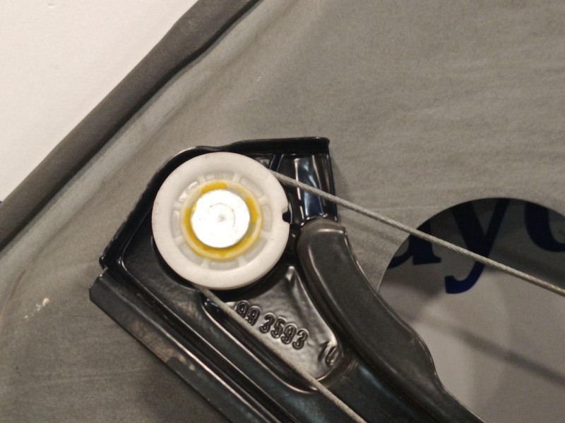 Recambio de elevalunas trasero derecho para mercedes-benz clase a (w169) 2.0 cdi cat referencia OEM IAM A1697301479  