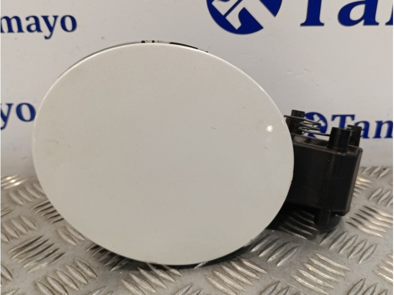 Recambio de tapa exterior combustible para subaru xv (g5) sport plus referencia OEM IAM 5147B1700  