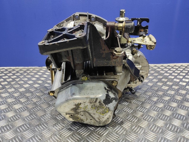Recambio de caja cambios para citroën jumper caja cerrada (1) 2.5 diesel cat referencia OEM IAM T9A  