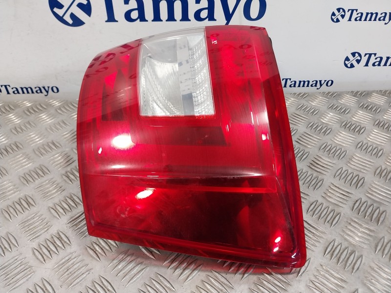 Recambio de piloto trasero derecho para skoda octavia lim. (5e3) referencia OEM IAM 5E9945096B  0020178905