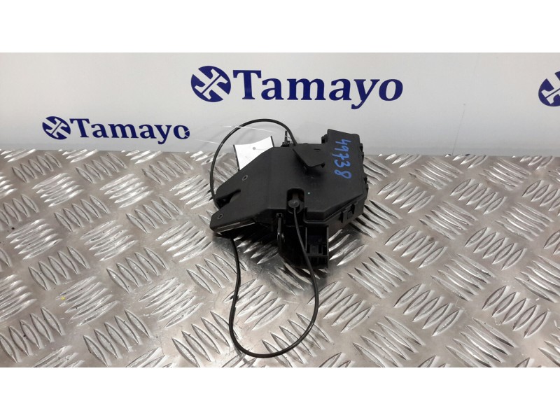 Recambio de cerradura maletero / porton para bmw serie 1 berlina (e81/e87) 2.0 16v diesel referencia OEM IAM 8196401  