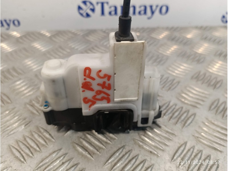 Recambio de cerradura puerta delantera derecha para fiat 500 (312) 500 referencia OEM IAM 51827593  