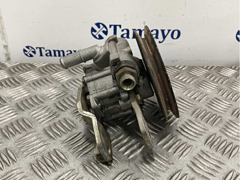 Recambio de bomba servodireccion para nissan cabstar e referencia OEM IAM 7692974106 130691 7691332118