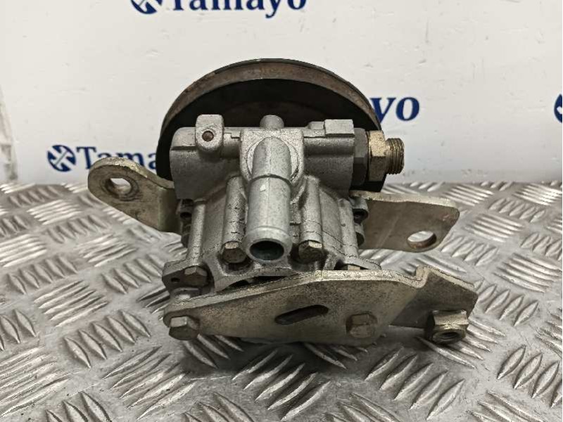 Recambio de bomba servodireccion para nissan cabstar e referencia OEM IAM 7692974106 130691 7691332118