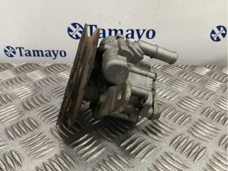 Recambio de bomba servodireccion para nissan cabstar e referencia OEM IAM 7692974106 130691 7691332118