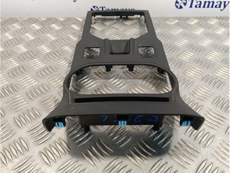 Recambio de moldura para subaru xv (g5) sport plus referencia OEM IAM 92122FL  92122