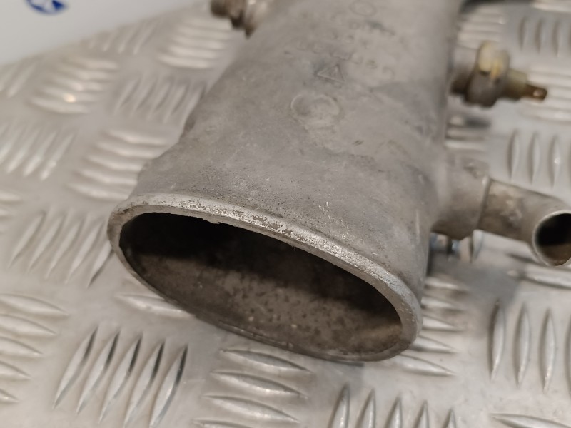 Recambio de tubo para porsche 924 2.0 turbo referencia OEM IAM 9311101511R  